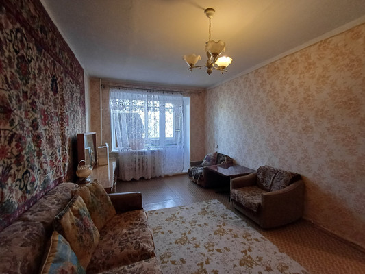 Продам трехкомнатную (3-комн.) квартиру, Советская ул, 47, Волгодонск г