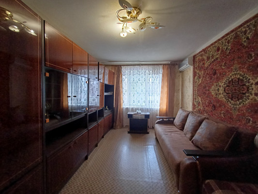 Продам трехкомнатную (3-комн.) квартиру, Советская ул, 47, Волгодонск г