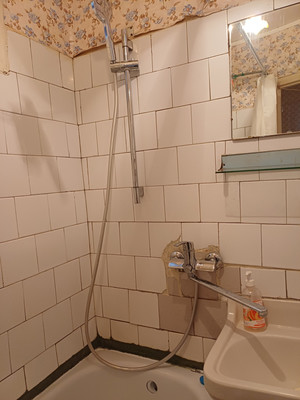 Продам трехкомнатную (3-комн.) квартиру, Советская ул, 47, Волгодонск г