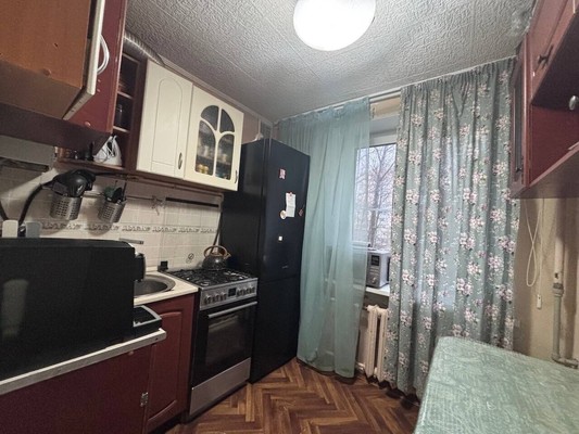Продам однокомнатную (1-комн.) квартиру, Гоголя ул, 12, Стрельна п