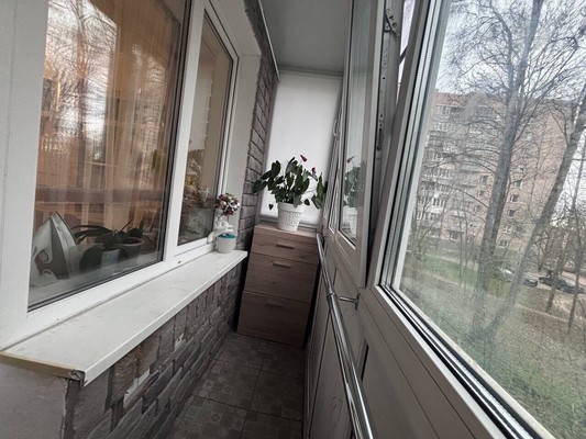 Продам однокомнатную (1-комн.) квартиру, Гоголя ул, 12, Стрельна п