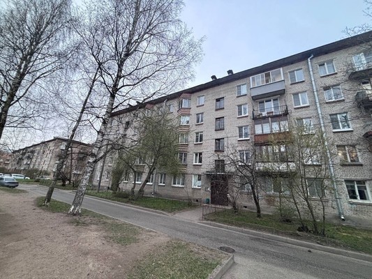 Продам однокомнатную (1-комн.) квартиру, Гоголя ул, 12, Стрельна п