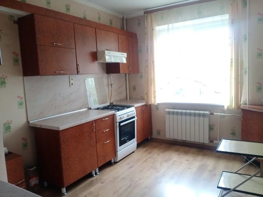 Продам трехкомнатную (3-комн.) квартиру, Комарова б-р, 11к3, Ростов-на-Дону г