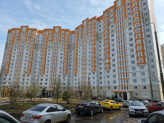 Продам трехкомнатную (3-комн.) квартиру, Липчанского ул, 9, Москва г