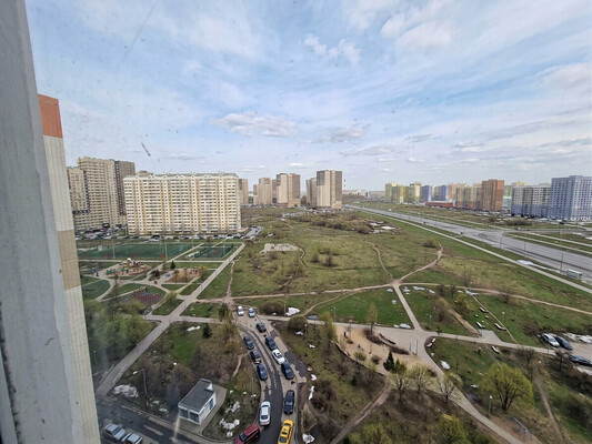 Продам трехкомнатную (3-комн.) квартиру, Липчанского ул, 9, Москва г