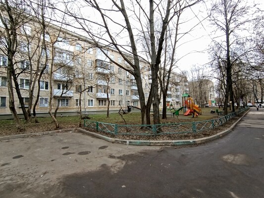 Продам двухкомнатную (2-комн.) квартиру, 1-я Владимирская ул, 18к3, Москва г