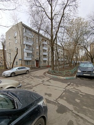 Продам двухкомнатную (2-комн.) квартиру, 1-я Владимирская ул, 18к3, Москва г