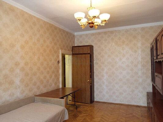 Продам трехкомнатную (3-комн.) квартиру, Мичуринский пр-кт, 54к5, Москва г