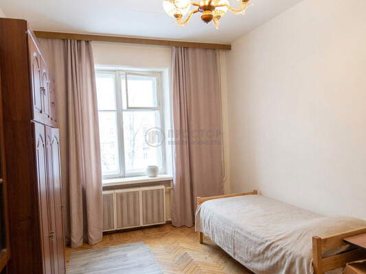 Продам трехкомнатную (3-комн.) квартиру, Мичуринский пр-кт, 54к5, Москва г