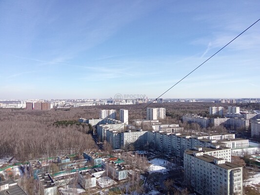 Продам двухкомнатную (2-комн.) квартиру, Литовский б-р, 15к1, Москва г