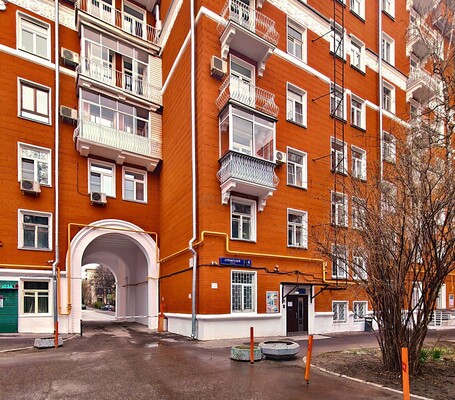 Продам двухкомнатную (2-комн.) квартиру, Строителей ул, 4к5, Москва г