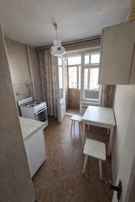 Продам двухкомнатную (2-комн.) квартиру, Новая Дорога ул, 3, Москва г