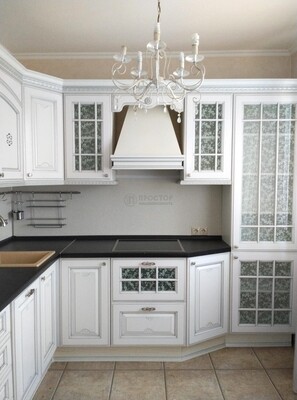 Продам двухкомнатную (2-комн.) квартиру, Череповецкая ул, 4, Москва г