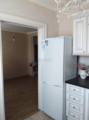 Продам двухкомнатную (2-комн.) квартиру, Череповецкая ул, 4, Москва г