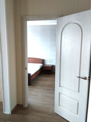 Продам двухкомнатную (2-комн.) квартиру, Череповецкая ул, 4, Москва г