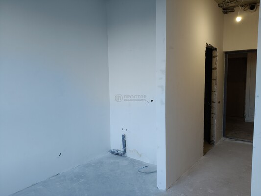 Продам однокомнатную (1-комн.) квартиру, Автомобильный проезд, 4к7, Москва г