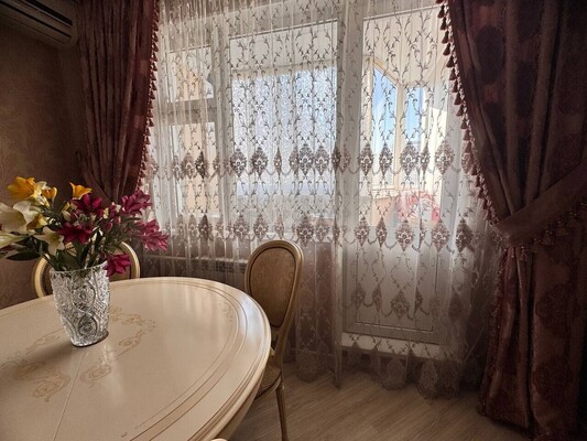 Продам трехкомнатную (3-комн.) квартиру, Покровская ул, 23, Москва г