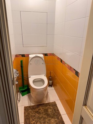 Продам трехкомнатную (3-комн.) квартиру, Покровская ул, 23, Москва г