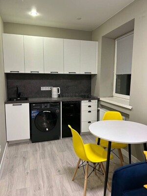 Продам однокомнатную (1-комн.) квартиру, Фрезер ш, 17Ас1, Москва г