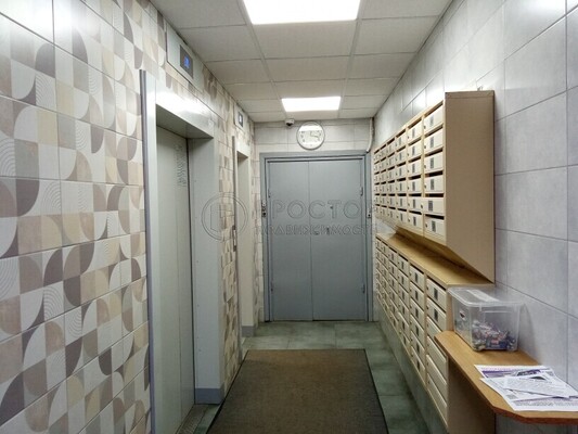 Продам двухкомнатную (2-комн.) квартиру, Раменки ул, 9к2, Москва г