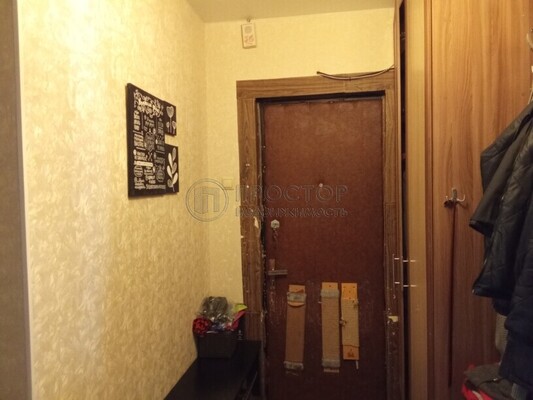 Продам двухкомнатную (2-комн.) квартиру, Раменки ул, 9к2, Москва г