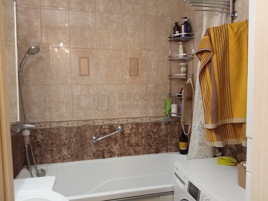 Продам двухкомнатную (2-комн.) квартиру, Раменки ул, 9к2, Москва г