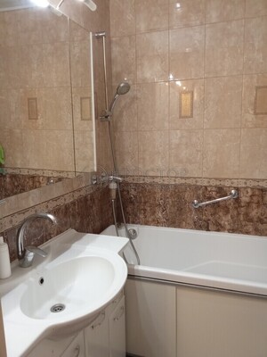 Продам двухкомнатную (2-комн.) квартиру, Раменки ул, 9к2, Москва г