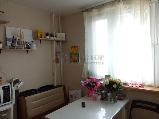 Продам двухкомнатную (2-комн.) квартиру, Раменки ул, 9к2, Москва г