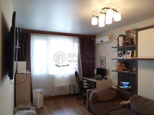 Продам двухкомнатную (2-комн.) квартиру, Раменки ул, 9к2, Москва г