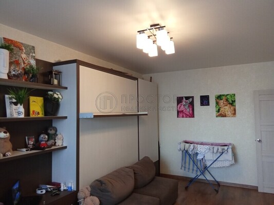 Продам двухкомнатную (2-комн.) квартиру, Раменки ул, 9к2, Москва г