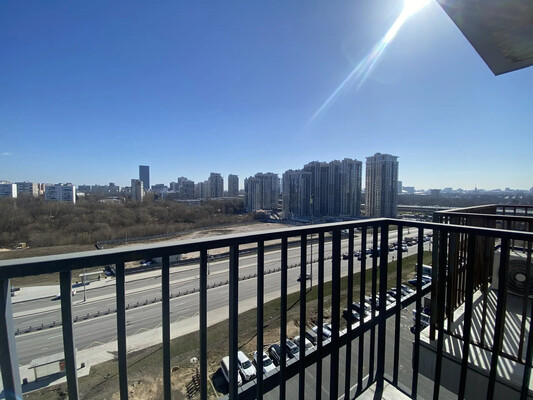 Продам двухкомнатную (2-комн.) квартиру, Берёзовая аллея, 19к6, Москва г