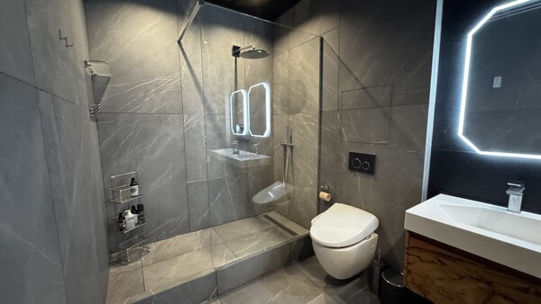 Продам трехкомнатную (3-комн.) квартиру, Авиаконструктора Сухого ул, 2к1, Москва г