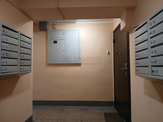 Продам двухкомнатную (2-комн.) квартиру, Оболенский пер, 3, Москва г