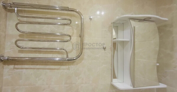 Продам двухкомнатную (2-комн.) квартиру, Симферопольский б-р, 30к3, Москва г