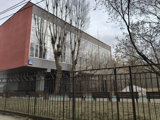 Продам двухкомнатную (2-комн.) квартиру, Приорова ул, 16к1, Москва г