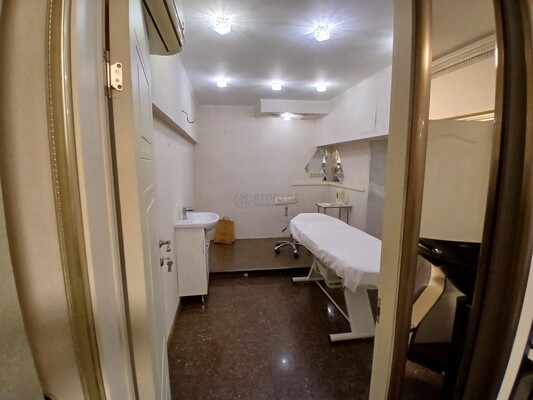 Сдам коммерческое помещение 50 м2, Кутузовский пр-кт, 19, Москва г