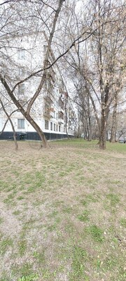Продам трехкомнатную (3-комн.) квартиру, Пржевальского ул, 9, Москва г