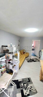 Продам трехкомнатную (3-комн.) квартиру, Пржевальского ул, 9, Москва г