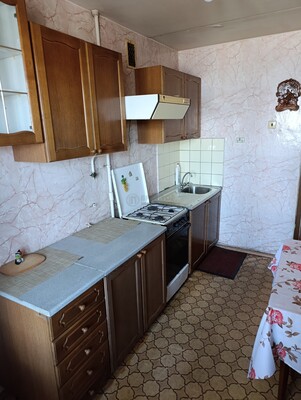 Продам двухкомнатную (2-комн.) квартиру, Юных Ленинцев ул, 18к2, Москва г