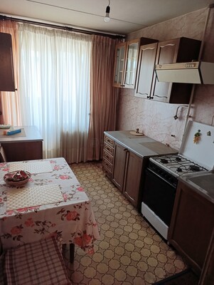 Продам двухкомнатную (2-комн.) квартиру, Юных Ленинцев ул, 18к2, Москва г