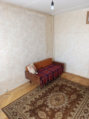 Продам двухкомнатную (2-комн.) квартиру, Юных Ленинцев ул, 18к2, Москва г