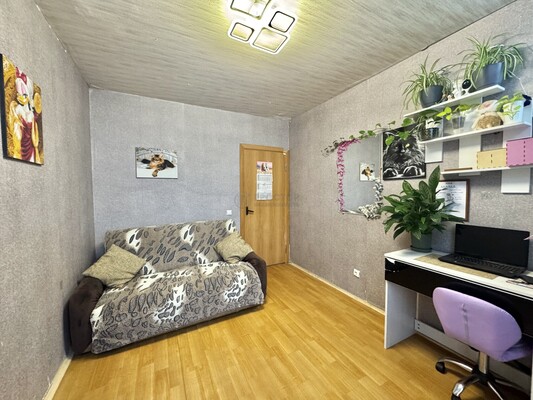 Продам двухкомнатную (2-комн.) квартиру, Рождественская ул, 4, Москва г