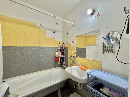 Продам двухкомнатную (2-комн.) квартиру, Рождественская ул, 4, Москва г