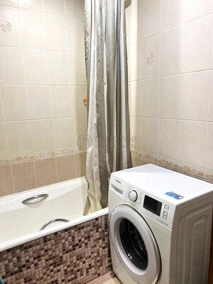 Продам трехкомнатную (3-комн.) квартиру, Лермонтовский пр-кт, 12, Москва г