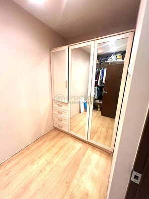 Продам трехкомнатную (3-комн.) квартиру, Лермонтовский пр-кт, 12, Москва г