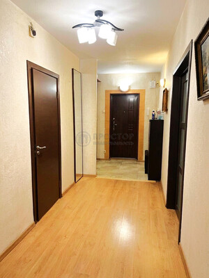 Продам трехкомнатную (3-комн.) квартиру, Лермонтовский пр-кт, 12, Москва г