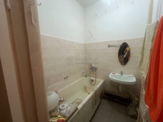 Продам двухкомнатную (2-комн.) квартиру, Велозаводская ул, 6А, Москва г