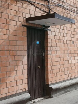 Продам трехкомнатную (3-комн.) квартиру, Ленинский пр-кт, 68/10, Москва г