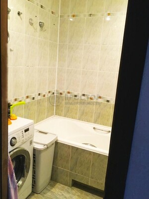 Продам трехкомнатную (3-комн.) квартиру, Кантемировская ул, 16к1А, Москва г