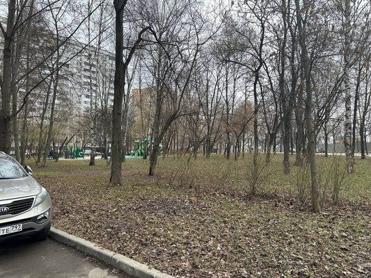 Продам трехкомнатную (3-комн.) квартиру, Матвеевская ул, 18к1, Москва г